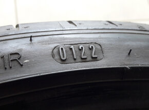 225/35R19 Sava Intensa UHP - 8