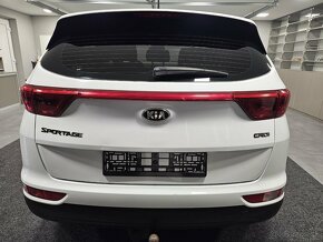 KIA SPORTAGE 2.0 CRDI 4x4 AWD - 8