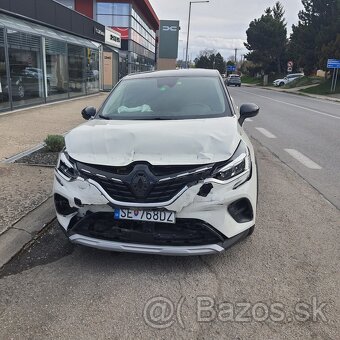 Captur - 8