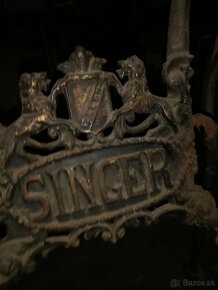 SINGER - 8