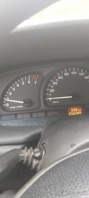 Opel vectra 1.6 - 8