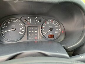 Renault Clio 1,2 - 8