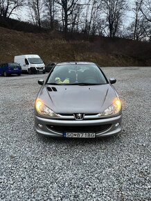 Peugeot 206 1.1 44kw Hatchback Benzín Manuál PLNE POJAZDNÉ - 8