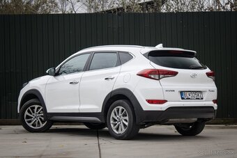 Hyundai Tucson 1.7 CRDi Style - 8