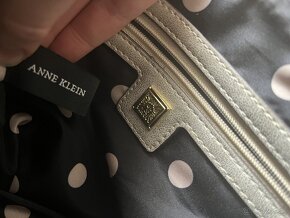 Anne Klein crossbody kabelka - 8