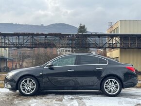 OPEL INSIGNIA A 2010 /NOVÝ MOTOR/ - 8