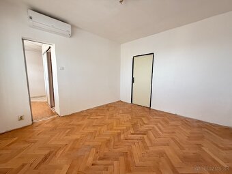 Na predaj  3 - izbový byt , balkón ,76 m2, Nová Dubnica - 8