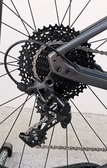 Specialized Diverge Base Carbon - 8