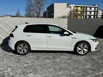 VW GOLF 8 STYLE / MATRIX LED / 2.0 TDI / DSG / 60tis. KM / - 8