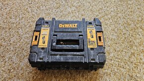 Dewalt - 8