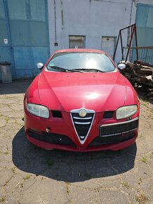 Alfa Romeo GT 1.9 JTD - 8