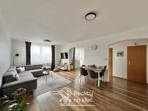 Na predaj krásny 2-izbový byt s balkónom na Sládkovičovej ul - 8