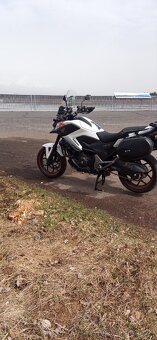 Honda NC 750X DCT - 8