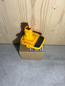 Dewalt DC390 18V - 8