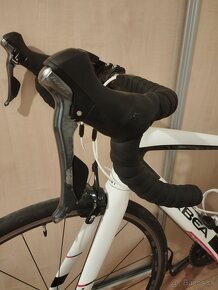 Predám karbónový bicykel Orbea AVANT M40 - 8