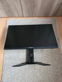 Herný 144hz monitor Gigabite 27 palcov - 8