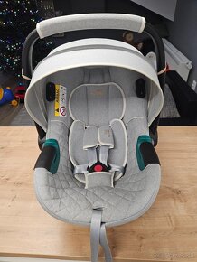 Vajicko Britax baby safe i-sense + zakladna - 8