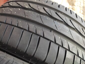 Predám letné pneu Bridgestone 225/55 R16 - 8