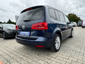 Volkswagen Touran 2.0 TDI Highline - 8