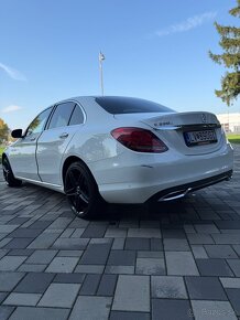 Mercedes-Benz c220d 4matic - 8