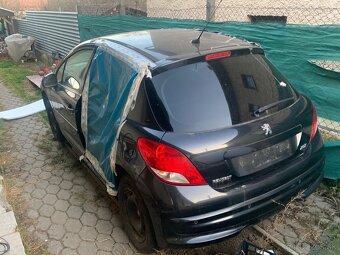 Peugeot 207 1.4Vti - 8