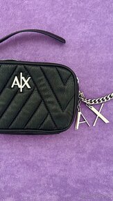 Dámska crossbody Emporio Armani kabelka - 8