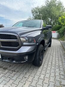 RAM 1500 5.7 Crew Cab Bighorn - 8