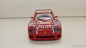 1:18 FERRARI F40 No. 56 - 8