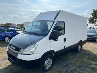 Cestovní obytná dodávka Iveco Daily 3.0/rok 2012 - 8