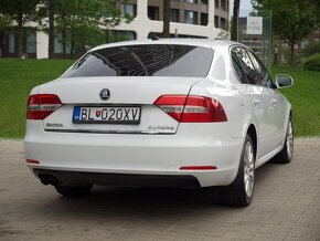 Škoda SUPERB 2.0 TDi 125KW DSG - 8