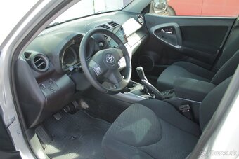 Toyota RAV4 2.0 VVT-i možný odpočet DPH - 8