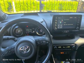 Toyota Yaris 1.5 hybrid 116k e-CVT Premiere Edition 2021 - 8