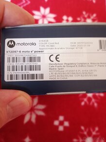 Moto e 7 - 8