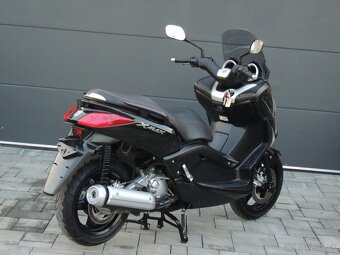 YAMAHA X MAX 250  2010 - 8