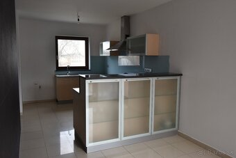 RD Nová Dedinka, ul. Bratislavská na pozemku 1200 m2 - 8