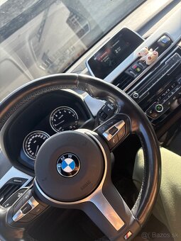 BMW X1 2018 20i xDrive - 8