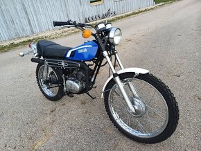 YAMAHA DT-E 125 - 8