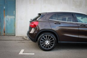 Mercedes-Benz GLA 200 d A/T SR vozidlo, Servis iba Mercedes - 8