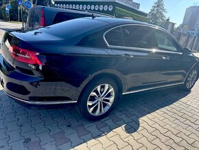 Volkswagen Passat 2.0 TDI BMT Highline DSG - 8