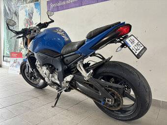 Yamaha FZ1 - 8