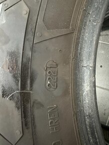 Pneumatiky 235/65 R16 C 2ks Zimne - 8