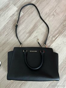 MICHAEL KORS SELMA SAFIANO MEDIUM BLACK takmer nova kabelka - 8