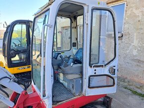 TAKEUCHI TB 016 - 8