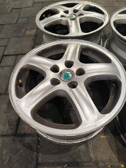 5X100 R15 Skoda alu disky - 8