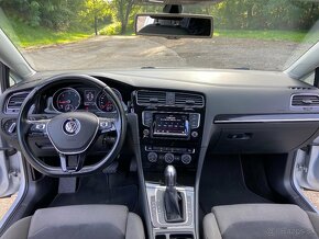 Volkswagen Golf VII 1,6 TDI Highline DSG - 8