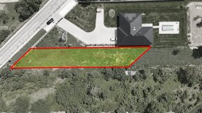 Nové Mesto nad Váhom – 800 m2 POZEMOK na RODINNÝ DOM - 8