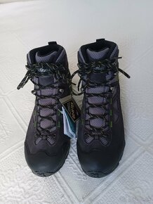 nove turisticke topanky SCARPA goretex velkost 41,5 - 8