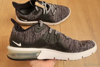 Tenisky NIKE AIR MAX - č. 41 (26,5 cm) - TOP STAV - 8