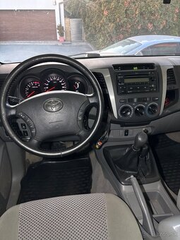 Toyota Hilux 2009 2.5d 4x4 - 8