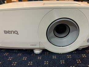 Projektor BENQ TH550 - 8